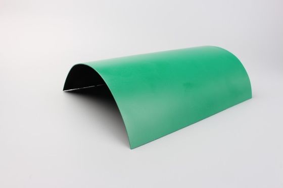 Специальный HDPE Черный/зеленый двуцветный гладкий геомембрана Эстетический и прочный для ландшафтных промышленных приложений