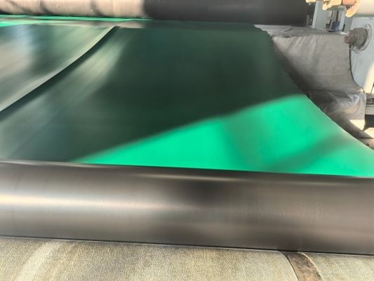 Черно-зеленый двойной цвет HDPE гладкая геомембрана для защиты окружающей среды