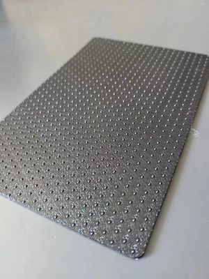 Усовершенствованный процесс производства геомембраны с текстурой из HDPE для экологической инженерии